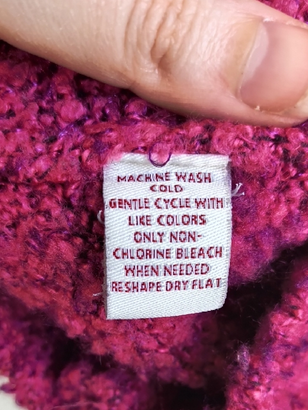 JM Collection Raspberry Bouclé V-Neck Sweater - Picture 5 of 5
